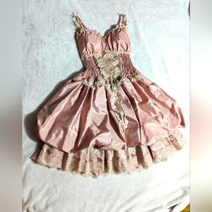 Vintage dress. Renaissance cosplay. Peach pink color, size s/m women